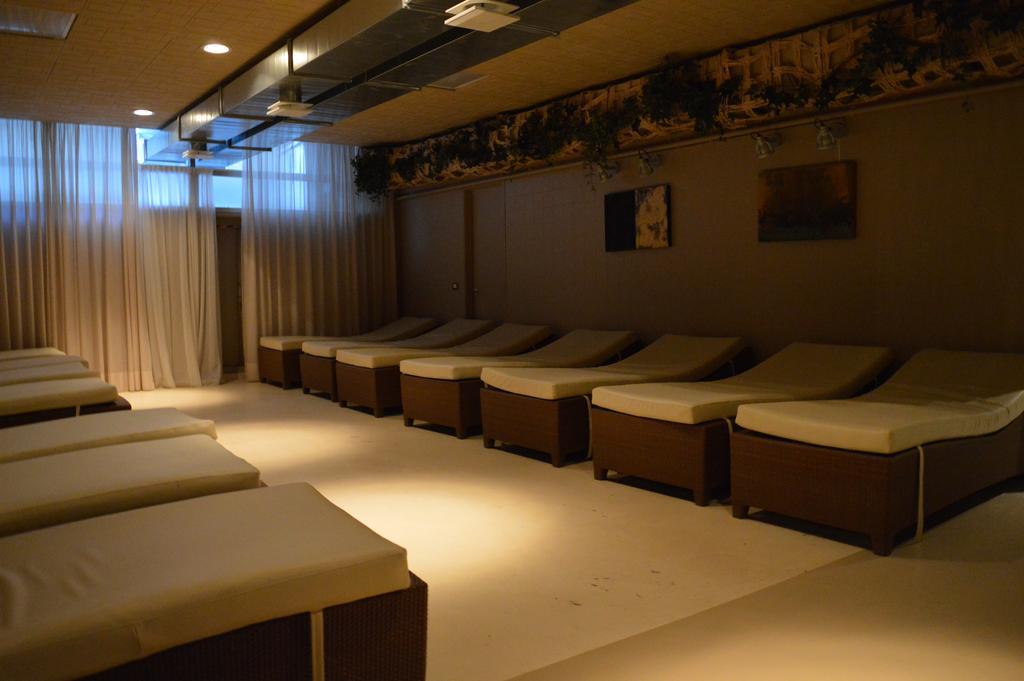 Roseo Euroterme Wellness Resort บาโญ ดิ โรมาญา ภายนอก รูปภาพ